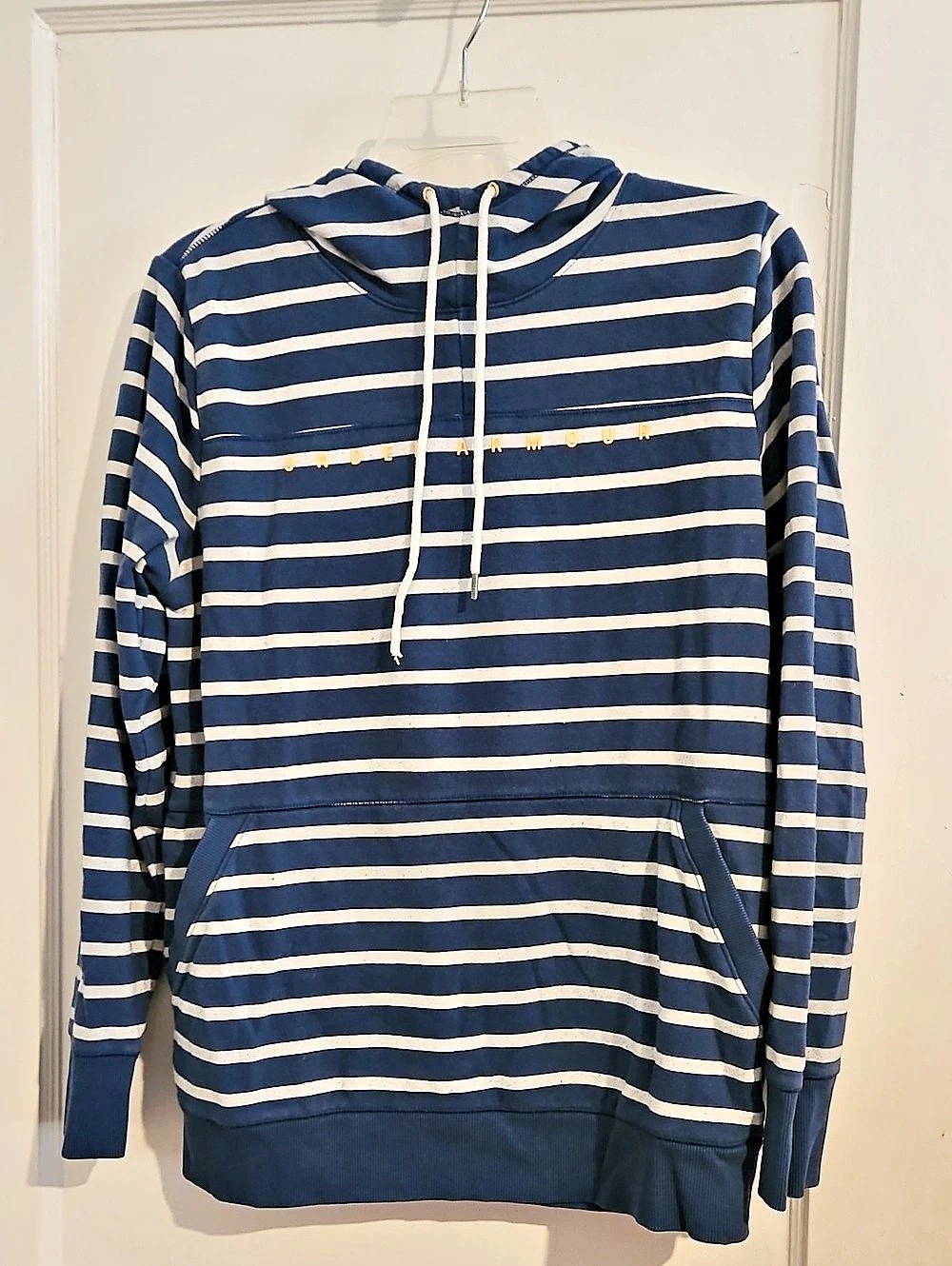 Under Armour Striped Pullover Hoodie in Blue & White Size Medium
